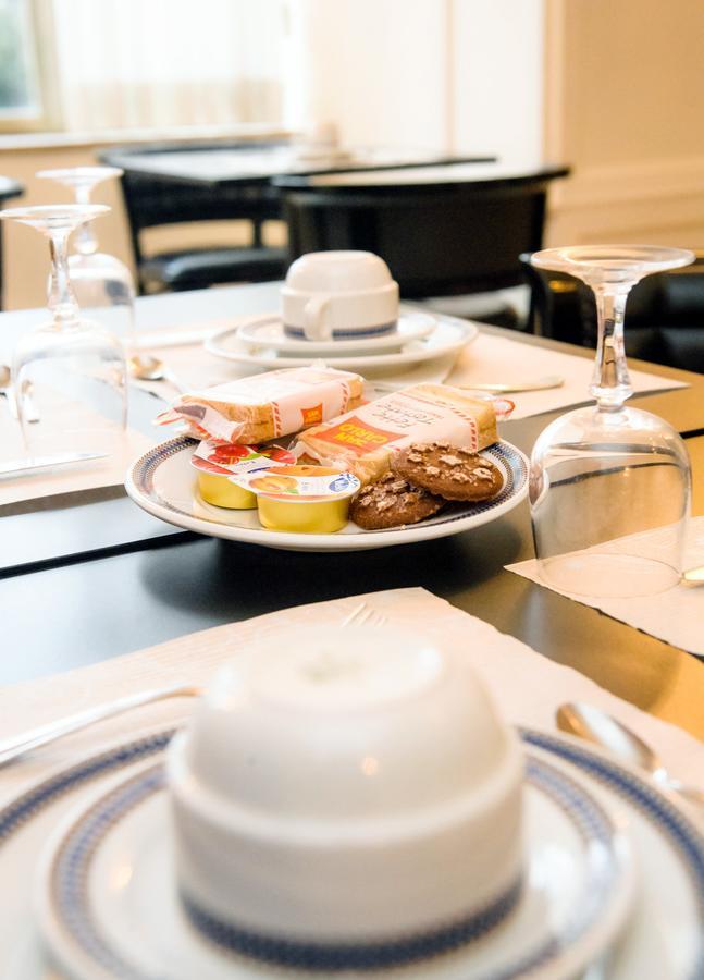 Hotel Palombella & Restaurant Фрозіноне Екстер'єр фото